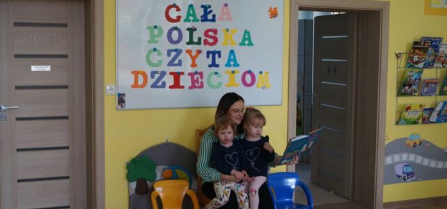 „Cała Polska czyta dzieciom”. „Cała Polska czyta dzieciom”.