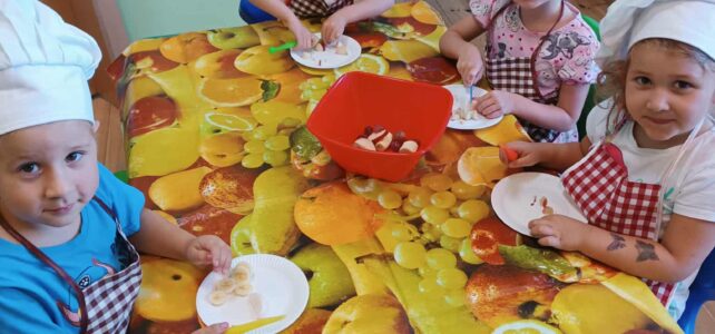 Kuchcikowo w grupie starszej. Kuchcikowo w grupie starszej.