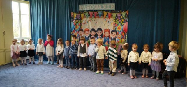 Pasowanie na przedszkolaka. Pasowanie na przedszkolaka.