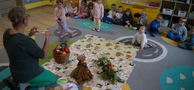 Zajęcia w grupie młodszej. Zajęcia w grupie młodszej.