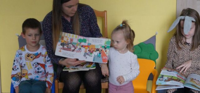 „Cała Polska czyta dzieciom”. „Cała Polska czyta dzieciom”.