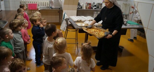 „Kuchcikowo” w grupie młodszej. „Kuchcikowo” w grupie młodszej.