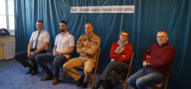 Nasi bohaterowie- nasze autorytety.