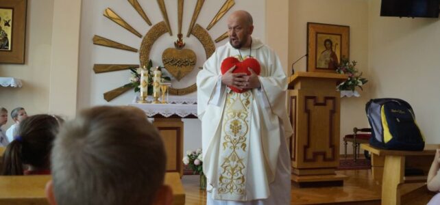 Msza święta. Msza święta.